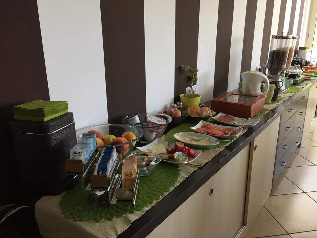 산트아구타수이두에골피 드 마리아 하우스 B&B 외부 사진