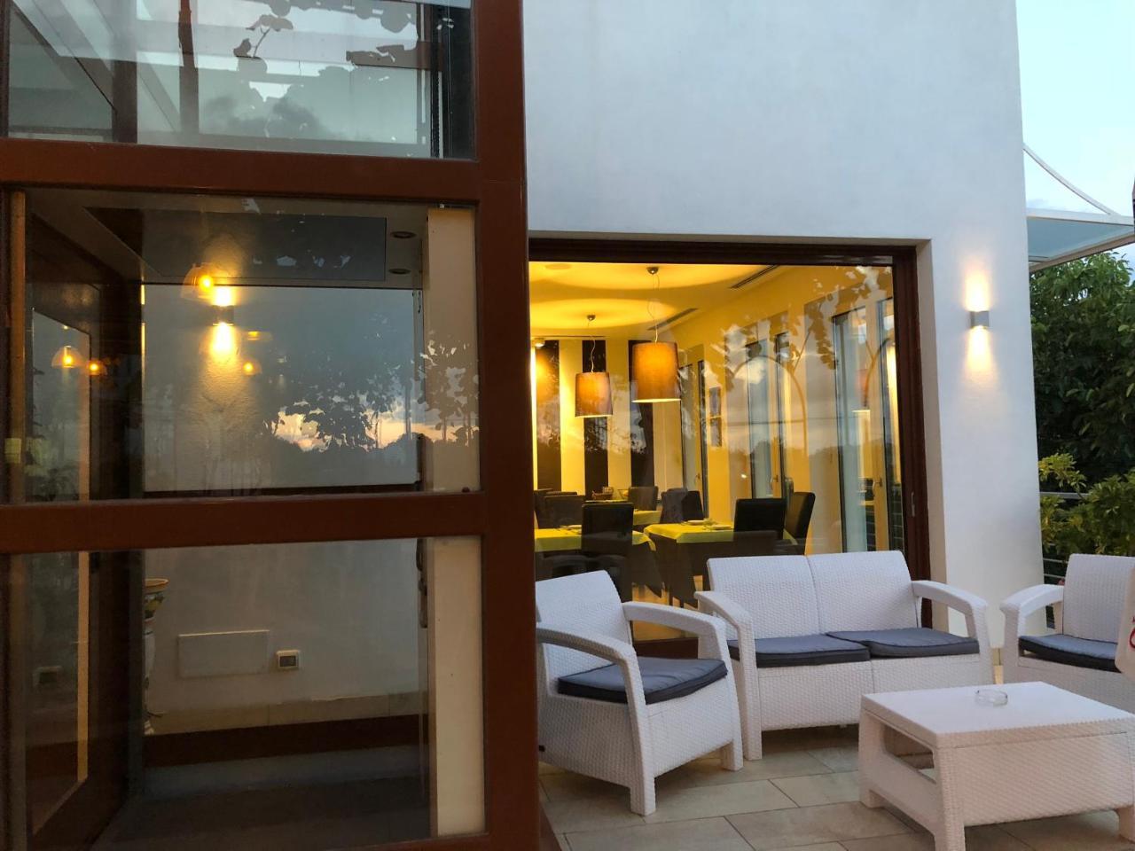 산트아구타수이두에골피 드 마리아 하우스 B&B 외부 사진